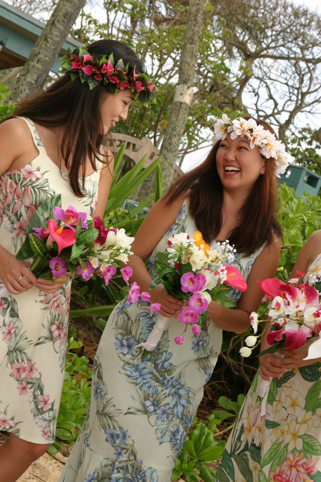 Hawaiian Bridesmaid Dresses