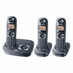 Panasonic KX-TG6423T DECT 6.0 Expandable Cordless Phone with Answering System and 3 Handsets