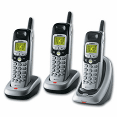Uniden DXI5586-3CS 5.8GHz Analog with 3 Handsets