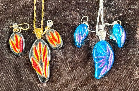 Unique Glass by Meira