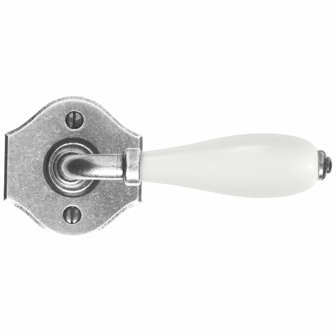 Bouvet 2396-53-062 Knob on rosette set - Complete tubular privacy set for 1 3/4" door L:120mm W:27mm P:56mm White Porcelaine / Pewter