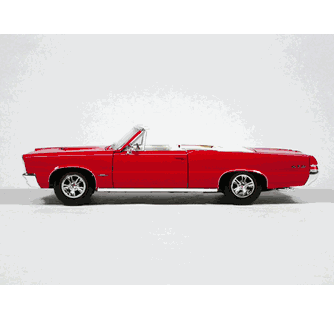 1965 Pontiac GTO diecast model car 1:18 scale convertible by