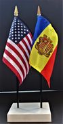 Andorra and US Flag Desk Set