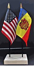 Andorra and US Flag Desk Set