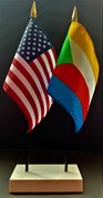 Comoros and US Flag Desk Set