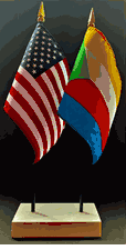 Comoros and US Flag Desk Set