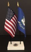 Connecticut and US Flag Executive Desk Set