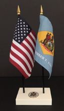 Delaware and US Flag Executive Desk Set