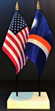 Marshall Islands and US Flag Desk Set