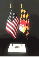 Maryland and US Flag Executive Desk Set