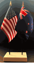 New Zealand and US Flag Desk Set