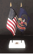 North Dakota and US Flag Executive Desk Set