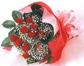 red roses bouquet