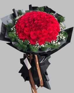 Bouquet of 50 red roses