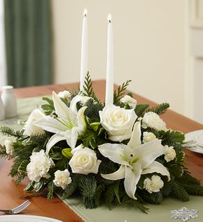 Classic All-White Centerpiece 