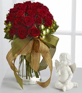 Come All Ye Faithful Christmas Bouquet