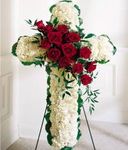 Cross with Red Roses Cross with Red Roses