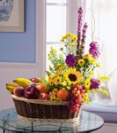 Fruit basket and Flower bouquet Fruit basket and Flower bouquet