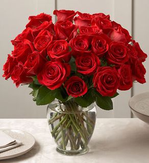 Love And Romace 2 Dozen red roses Arrangements