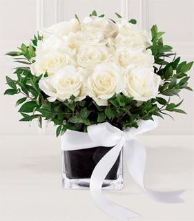 Pure Romance Rose Bouquet
