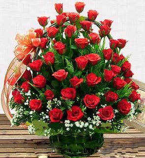 Red rose basket Happy Valentines Day
