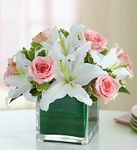 Rose and Lily Cube Bouquet 