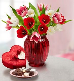 Sweetest Love Tulips, 15 Stems