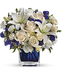 Teleflora'sSapphireSkiesBouquet