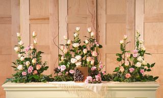 Tributes for the urn Rose Arrangements