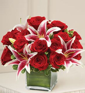  Rose and Lily Cube Bouquet Valentine