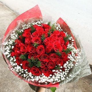 LARGE Valentine's Rose bouquet