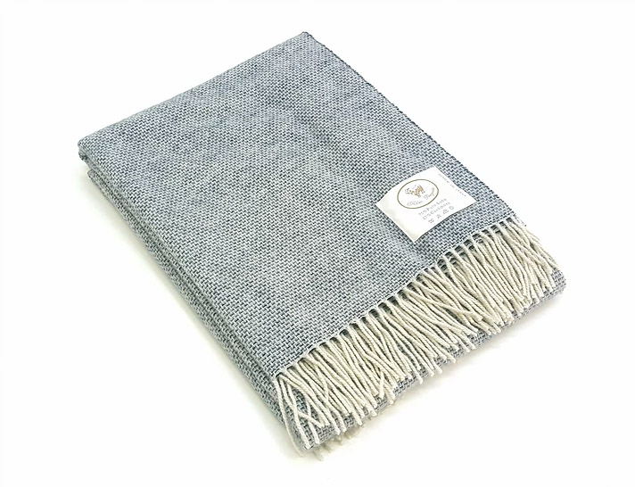 Doris Wool/Cashmere Throw