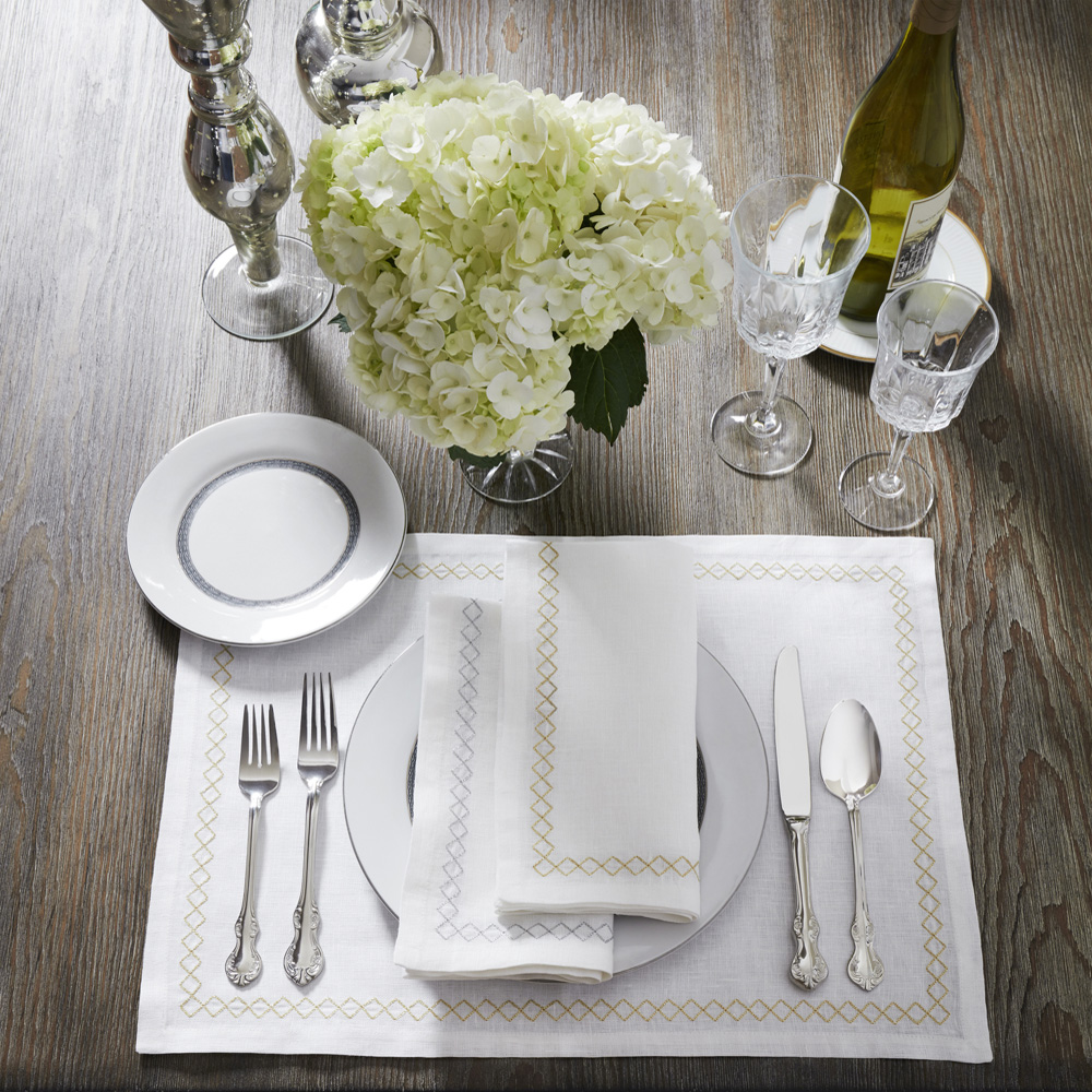 Sferra Fine Table Linens Tablecloths, Napkins, & Placemats