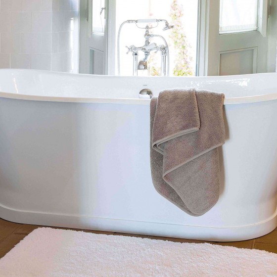 Spa Bath Rug Sponge Bath Mat Aiko Luxury Linens