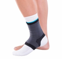DonJoy Advantage Elastic Ankle Sleeve