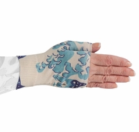 Lymphedivas Great Wave Gauntlet
