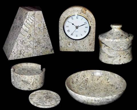 天然石　フォッシルコーラル　お皿　カービング　お花模様⭐️2822 Coral Fossil Stone Vases, Fossil Bookends, Fossil Bowls, Coasters