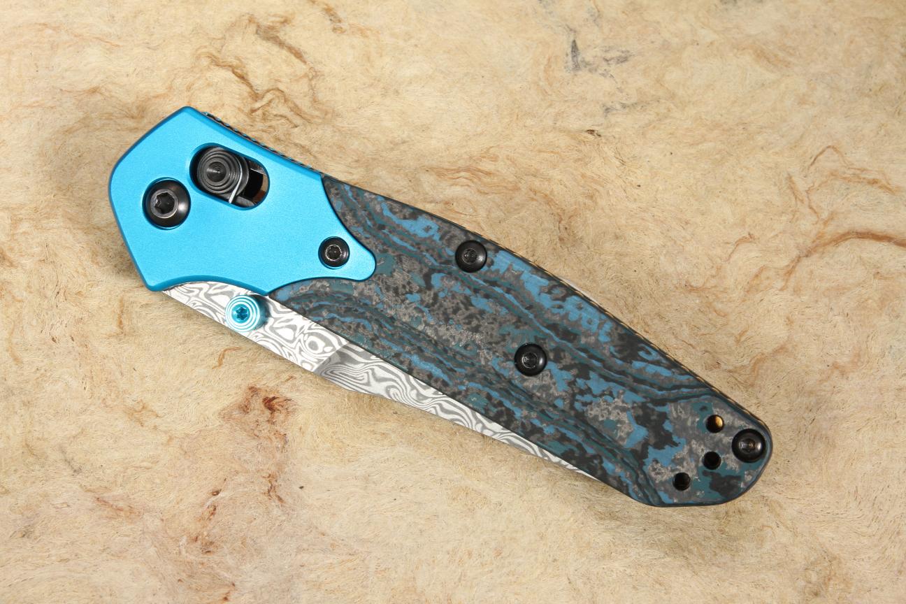 Benchmade 945221 Mini Osborne Gold Class + Best Price