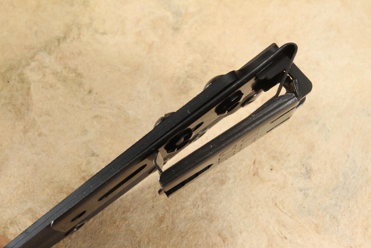 Chris Reeve Knives - Backpacker - Black Micarta - ONE PER HOUSEHOLD