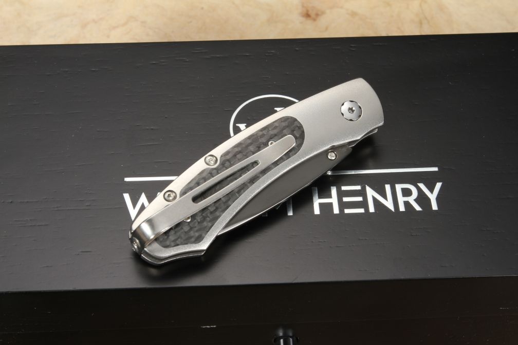 William Henry B09 Knight Carbon Fiber Folding Knife + Free Shipping