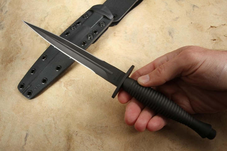 Spartan Blades Ronin F/S Dagger - Black Handle - Black MagnaCut Blade - Black Kydex