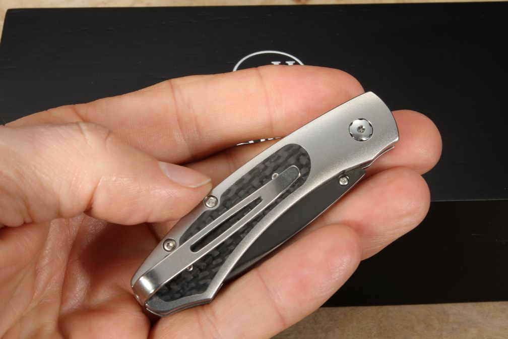 William Henry B09 Knight Carbon Fiber Folding Knife + Free Shipping