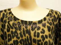 Christine Alexander Sweater gold & aurora borealis leopard size XXL