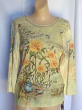 Sold Cactus Bees & Daisies shirt Size Small