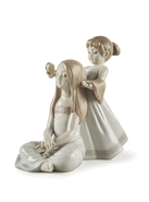 01009587 Combing Your Hair