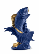 01009579 Koi Sculpture Blue-Gold (L.E.)