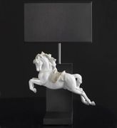01023060 HORSE ON PIROUETTE - LAMP (CE)