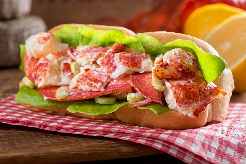 Maine Lobster Roll kit for 4 With Free Shipping!