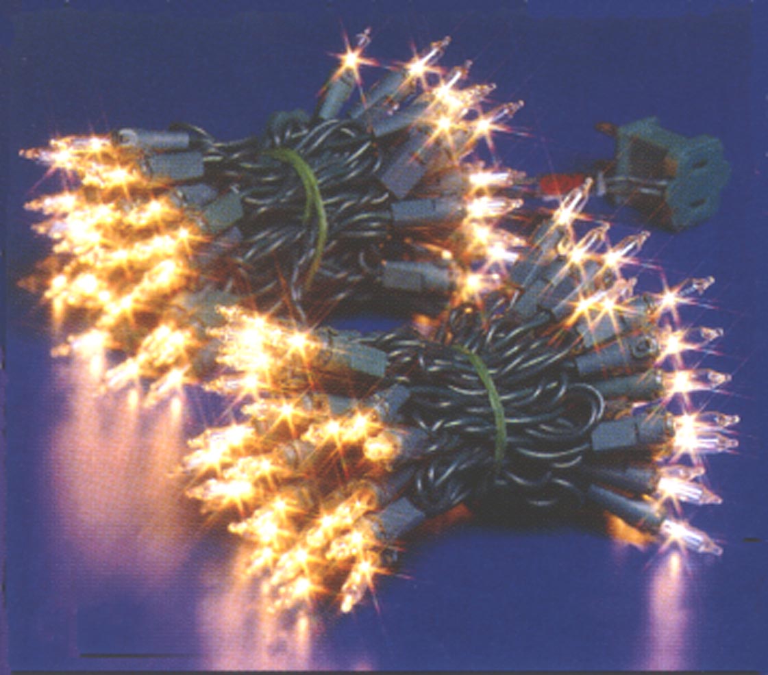 Christmas Lights Incandescent, Glass, 100Lights, 2 1/2" Spacing, 21'