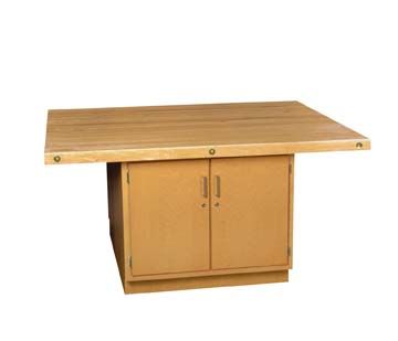 DIVERSIFIED WOODCRAFTS 4-Station Workbench w/0 vises-50 Wt-150/220